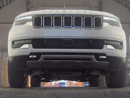 2024 Jeep Wagoneer L Series III 3.0 Liter I6 4WD