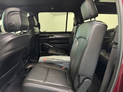 2026 Jeep Grand Wagoneer GRAND WAGONEER UPLAND 4X4