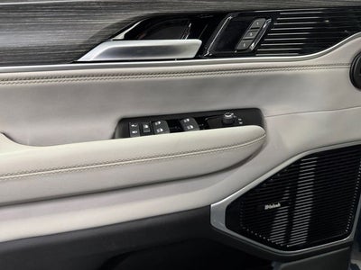 2024 Jeep Wagoneer Series III 3.0 Liter I6 4WD