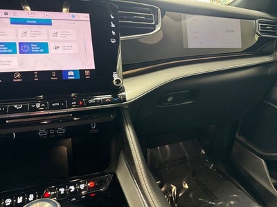 2022 Jeep Wagoneer Series III 5.7 Liter V8 4WD