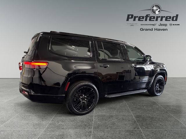 2022 Jeep Wagoneer Series III 5.7 Liter V8 4WD