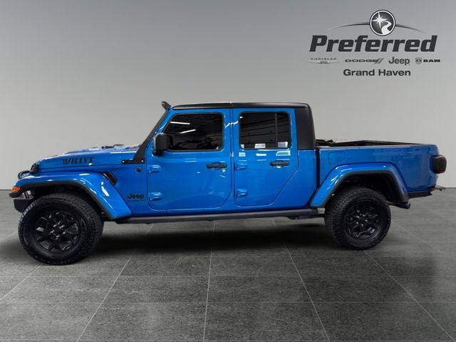 2022 Jeep Gladiator Willys Sport 4x4