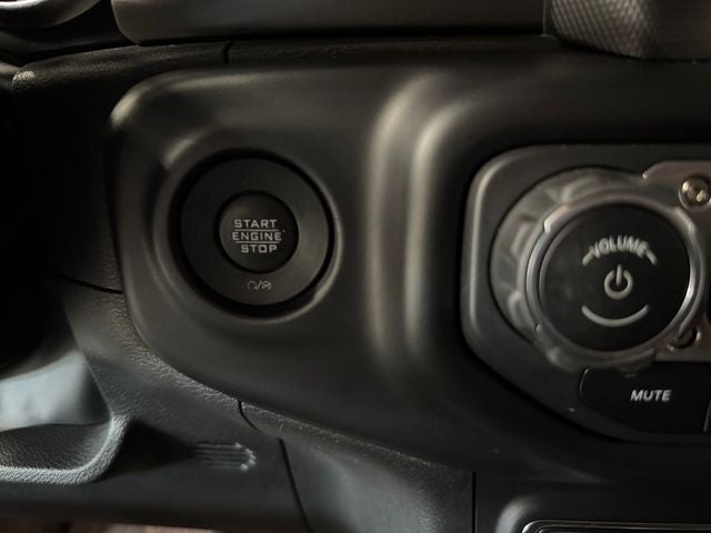 2022 Jeep Gladiator Willys Sport 4x4