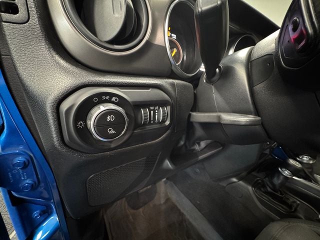 2022 Jeep Gladiator Willys Sport 4x4
