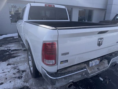 2017 RAM 1500 Laramie Quad Cab 4x4 6'4' Box