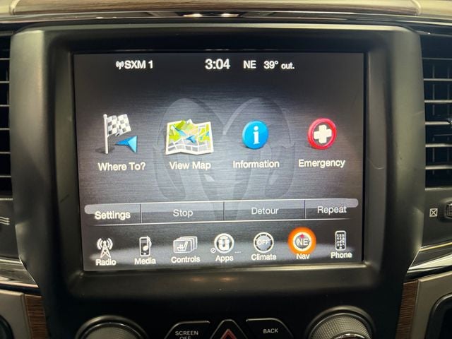 2017 RAM 1500 Laramie Quad Cab 4x4 6'4' Box