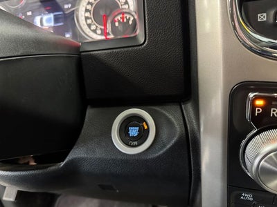 2017 RAM 1500 Laramie Quad Cab 4x4 6'4' Box