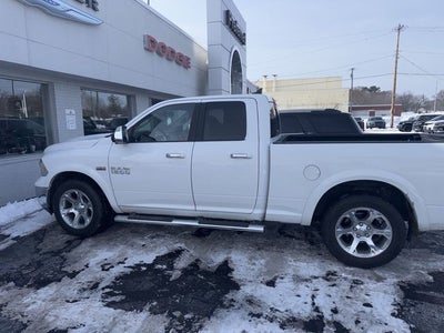 2017 RAM 1500 Laramie Quad Cab 4x4 6'4' Box