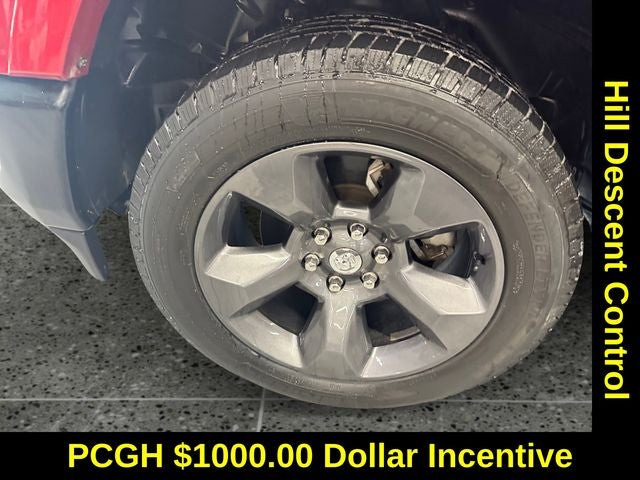 2022 RAM 1500 Big Horn Crew Cab 4x4 5'7' Box