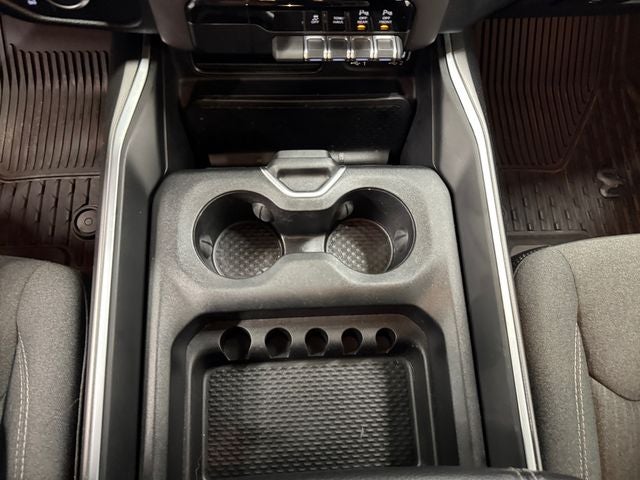 2021 RAM 1500 Big Horn Crew Cab 4x4 5'7' Box