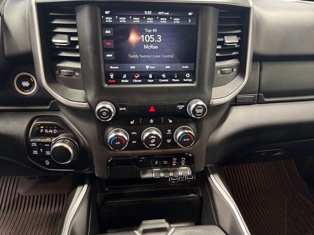 2021 RAM 1500 Big Horn Crew Cab 4x4 5'7' Box