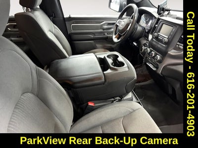 2022 RAM 1500 Big Horn Crew Cab 4x4 5'7' Box