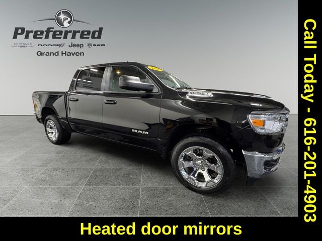 2022 RAM 1500 Big Horn Crew Cab 4x4 5'7' Box