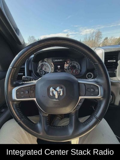 2022 RAM 1500 Big Horn Crew Cab 4x4 5'7' Box