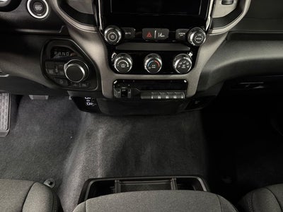 2026 RAM 1500 RAM 1500 WARLOCK CREW CAB 4X4 5'7' BOX