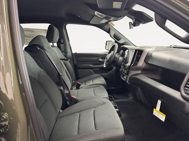 2026 RAM 1500 RAM 1500 WARLOCK CREW CAB 4X4 5'7' BOX