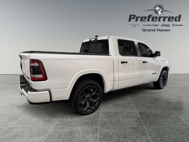 2023 RAM 1500 Limited 5.7 Liter V8 Hemi Crew Cab 4WD