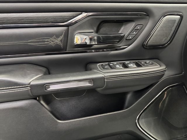 2023 RAM 1500 Limited 5.7 Liter V8 Hemi Crew Cab 4WD