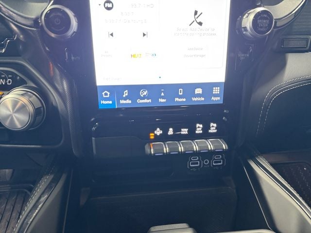 2023 RAM 1500 Limited 5.7 Liter V8 Hemi Crew Cab 4WD
