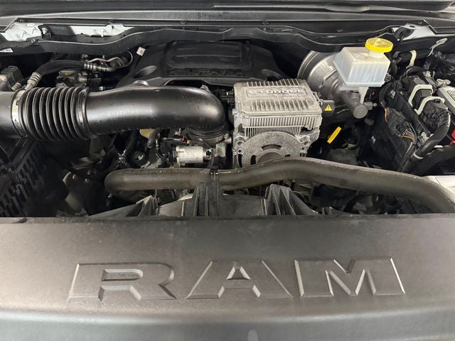 2023 RAM 1500 Limited 5.7 Liter V8 Hemi Crew Cab 4WD