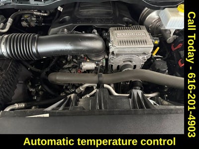 2022 RAM 1500 Laramie Crew Cab 4x4 5'7' Box