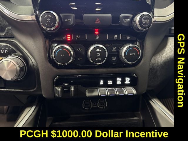 2022 RAM 1500 Laramie Crew Cab 4x4 5'7' Box