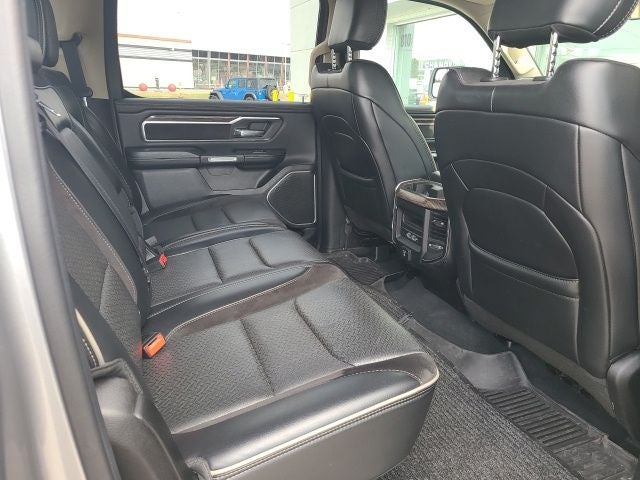 2019 RAM 1500 Laramie 5.7 Liter V8 Hemi Crew Cab 4WD