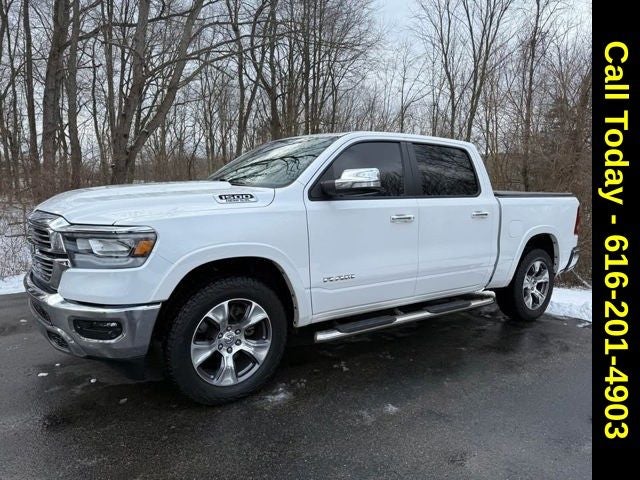2021 RAM 1500 Laramie Crew Cab 4x4 5'7' Box