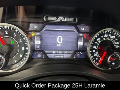 2022 RAM 1500 Laramie 5.7 Liter V8 Hemi Crew Cab 4WD
