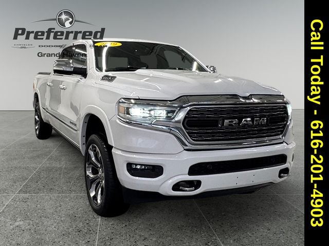 2019 RAM 1500 Limited Crew Cab 4x4 6'4' Box