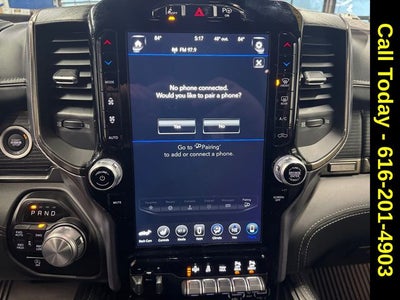 2019 RAM 1500 Limited Crew Cab 4x4 6'4' Box