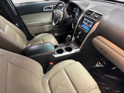 2014 Ford Explorer XLT 3.5 Liter V6 FWD