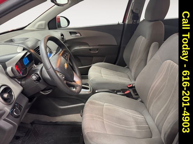 2013 Chevrolet Sonic LT Auto