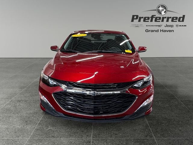 2022 Chevrolet Malibu FWD LT