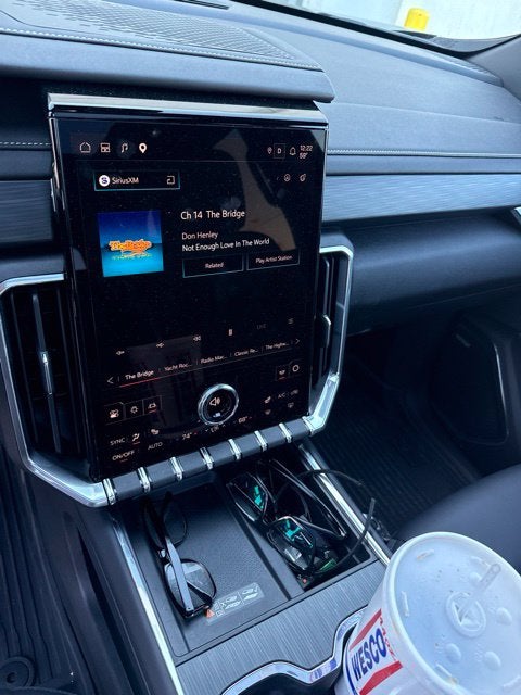 2026 GMC Acadia Elevation 2.5 Liter AWD