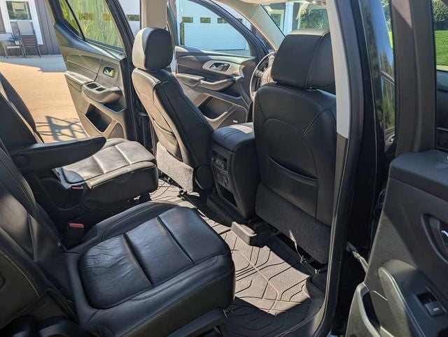 2019 Chevrolet Traverse 3LT 3.6 Liter V6 AWD 3rd Row Seating