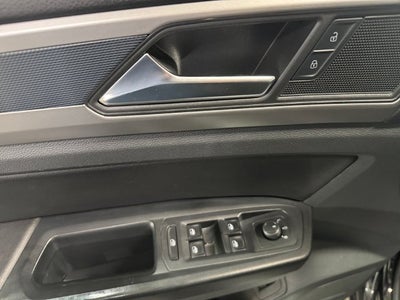2021 Volkswagen Atlas 3.6L V6 SE w/Technology R-Line