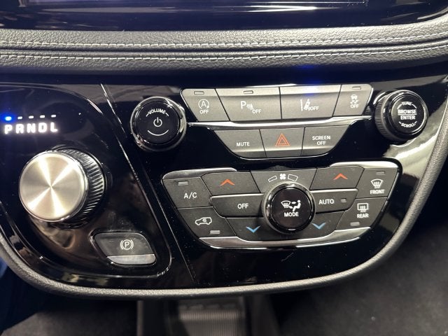 2027 Chrysler Pacifica PACIFICA SELECT