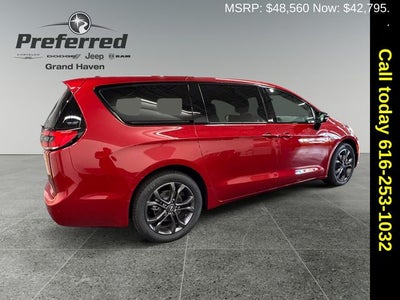 2026 Chrysler Pacifica PACIFICA SELECT