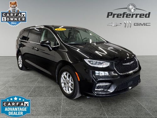 2023 Chrysler Pacifica Touring L 3.6 Liter V6 7 Passenger 3rd Row Seating