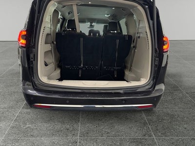 2023 Chrysler Pacifica Touring L 3.6 Liter V6 7 Passenger 3rd Row Seating
