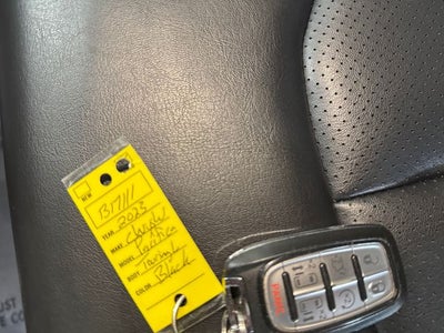2023 Chrysler Pacifica Touring L 3.6 Liter V6 7 Passenger 3rd Row Seating