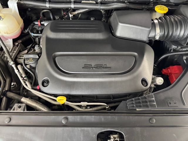 2023 Chrysler Pacifica Touring L 3.6 Liter V6 7 Passenger 3rd Row Seating