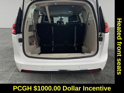 2024 Chrysler Pacifica Touring L 3.6 Liter V6 7 Passenger 3rd row Seating