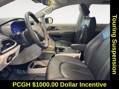 2024 Chrysler Pacifica Touring L 3.6 Liter V6 7 Passenger 3rd row Seating