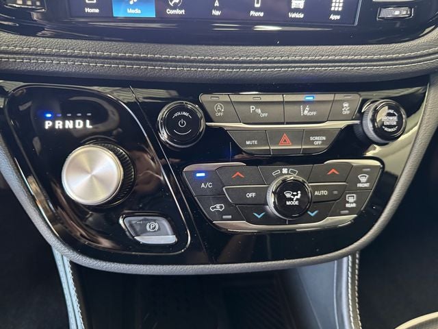 2027 Chrysler Pacifica PACIFICA LIMITED
