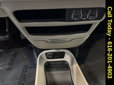 2024 Chrysler Pacifica Touring L AWD