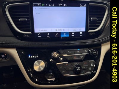 2024 Chrysler Pacifica Touring L AWD