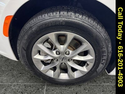 2024 Chrysler Pacifica Touring L AWD