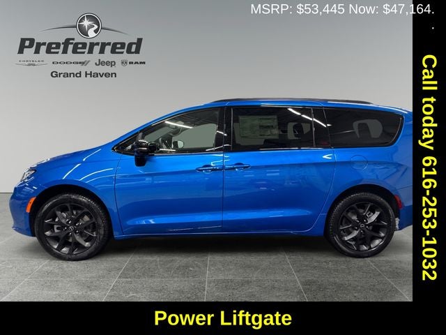 2026 Chrysler Pacifica PACIFICA SELECT AWD